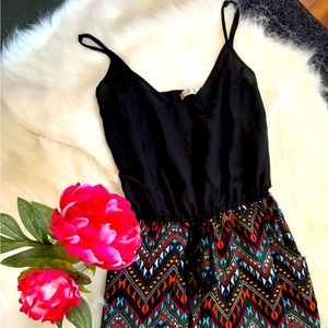 Ladies Jumper NWOT Size M